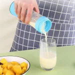 400ml 6-Blade Portable Electric Fruit Juicer Blender - Image 5